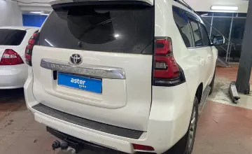 Toyota Land Cruiser Prado 2018 года за 23 500 000 тг. в Астана