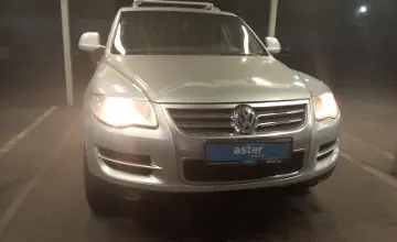 Volkswagen Touareg 2008 года за 4 500 000 тг. в Алматы фото 2