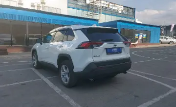 Toyota RAV4 2019 года за 16 500 000 тг. в Алматы фото 4