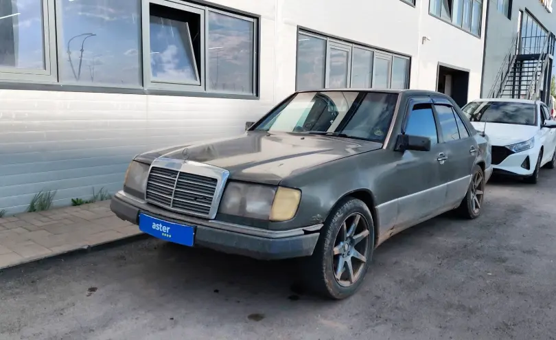 Mercedes-Benz W124 1990 года за 1 500 000 тг. в Астана