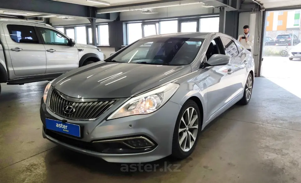 Hyundai Grandeur 2015 года за 8 800 000 тг. в Астана