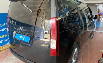 Hyundai Staria 2022 года за 19 000 000 тг. в Астана