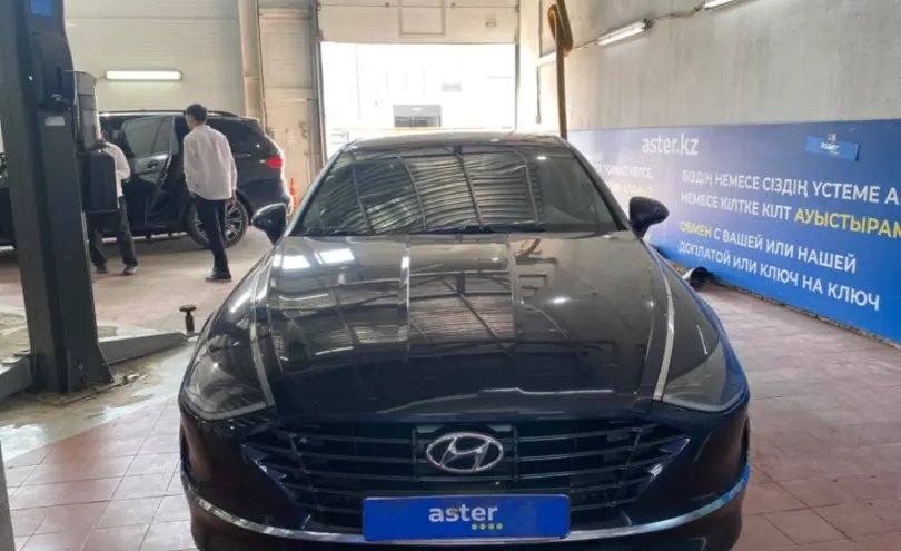 Hyundai Sonata 2020 года за 11 000 000 тг. в Астана фото 2