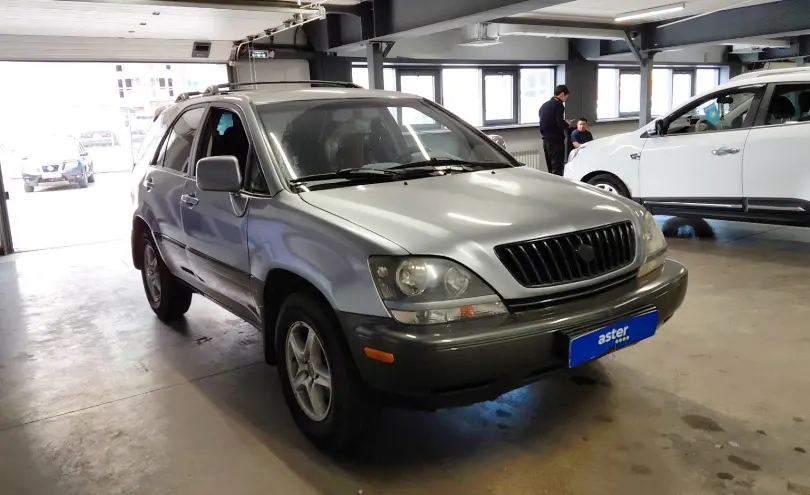 Lexus RX 2000 года за 4 500 000 тг. в Астана фото 2