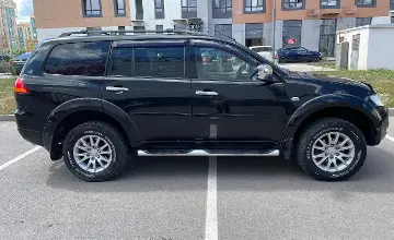 Mitsubishi Pajero Sport 2011 года за 9 000 000 тг. в Астана