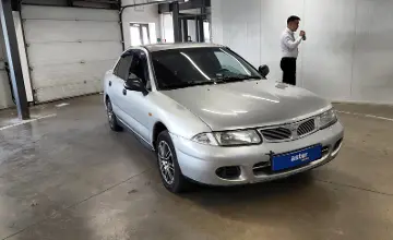 Mitsubishi Carisma 1997 года за 1 200 000 тг. в Астана фото 2