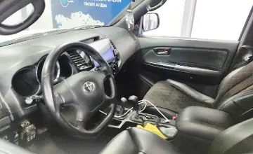 Toyota Fortuner 2005 года за 11 500 000 тг. в Астана фото 5