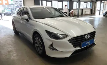 Hyundai Sonata 2020 года за 9 700 000 тг. в Астана фото 2