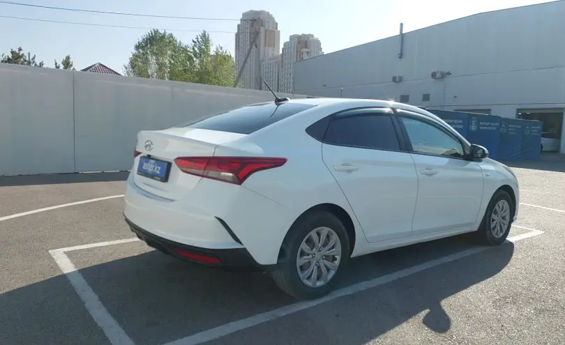 Hyundai Accent 2020 года за 7 000 000 тг. в Шымкент фото 3