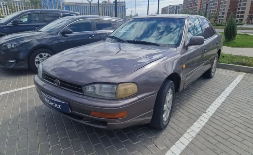 Toyota Camry 1994 года за 1 800 000 тг. в Астана