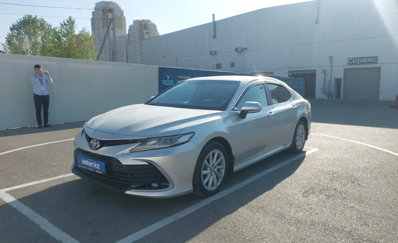 Toyota Camry 2021 года за 13 000 000 тг. в Шымкент