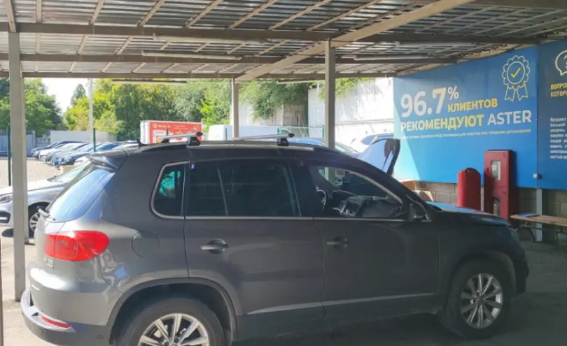Volkswagen Tiguan 2011 года за 7 000 000 тг. в Алматы фото 4