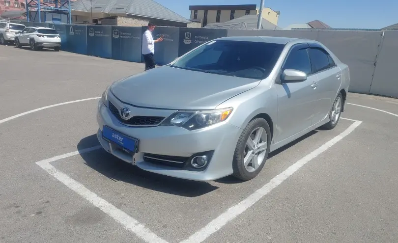 Toyota Camry 2012 года за 8 500 000 тг. в Шымкент