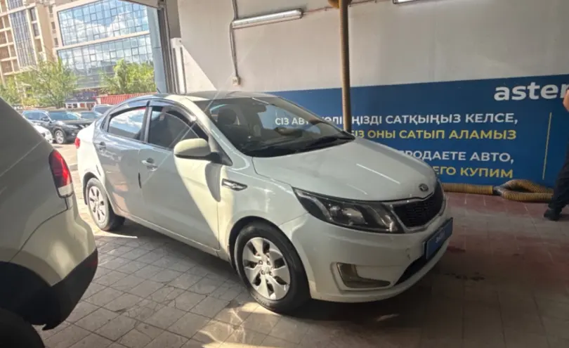 Kia Rio 2014 года за 5 200 000 тг. в Астана фото 3
