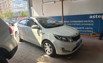 Kia Rio 2014 года за 5 200 000 тг. в Астана фото 3