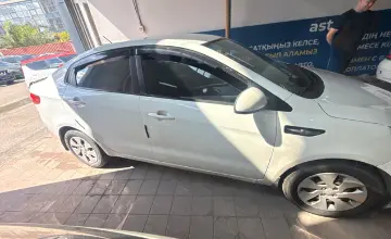 Kia Rio 2014 года за 5 200 000 тг. в Астана фото 4