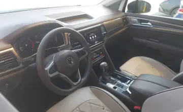 Volkswagen Caravelle 2020 года за 16 000 000 тг. в Алматы фото 5
