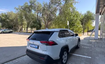 Toyota RAV4 2024 года за 15 000 000 тг. в Актобе