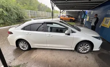 Toyota Corolla 2019 года за 8 500 000 тг. в Усть-Каменогорск фото 4