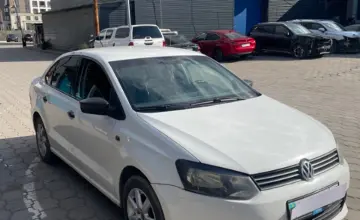 Volkswagen Polo 2011 года за 2 900 000 тг. в Караганда фото 3