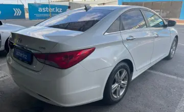 Hyundai Sonata 2013 года за 7 000 000 тг. в Алматы фото 3