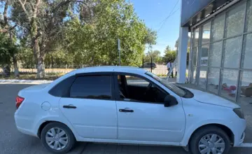 LADA (ВАЗ) Granta 2019 года за 3 000 000 тг. в Актобе фото 4