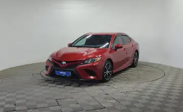 Toyota Camry 2019 года за 10 000 000 тг. в Алматы фото 1