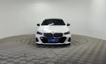 BMW 5 серии 2024 года за 32 900 000 тг. в Алматы фото 2