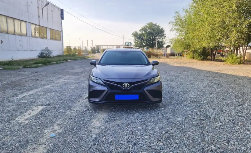 Toyota Camry 2022 года за 8 890 000 тг. в Талдыкорган фото 2