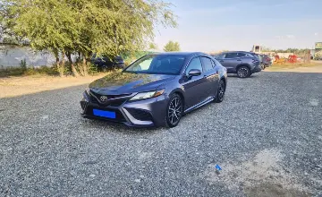 Toyota Camry 2022 года за 9 790 000 тг. в Талдыкорган фото 1