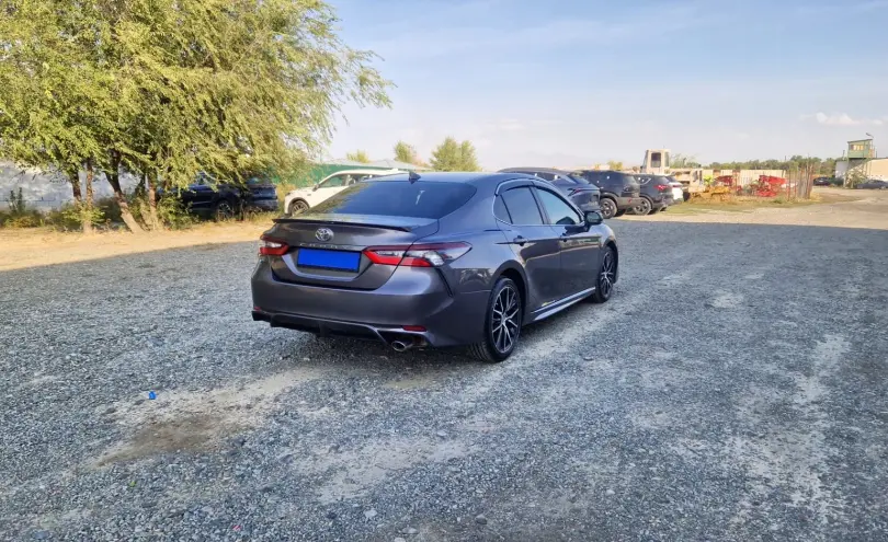 Toyota Camry 2022 года за 8 890 000 тг. в Талдыкорган фото 5
