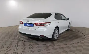 Toyota Camry 2020 года за 11 590 000 тг. в Шымкент