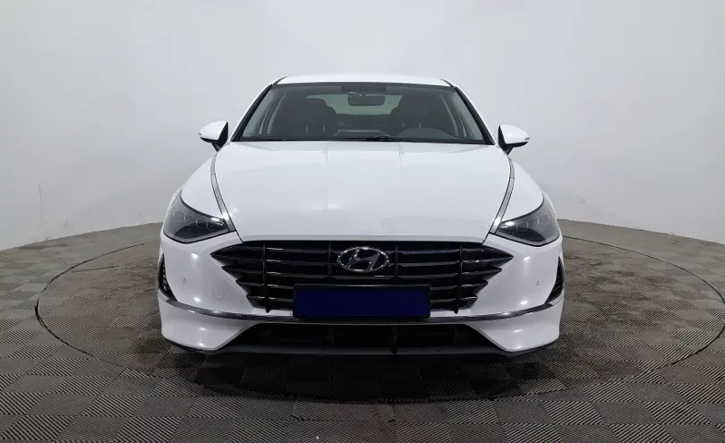 Hyundai Sonata 2023 года за 9 400 000 тг. в Алматы фото 2