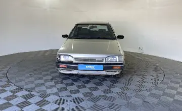 Mazda 323 1989 года за 550 000 тг. в Павлодар фото 2