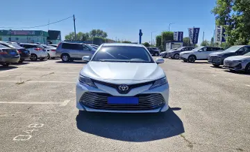 Toyota Camry 2018 года за 11 800 000 тг. в Талдыкорган фото 2