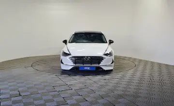 Hyundai Sonata 2021 года за 9 990 000 тг. в Алматы фото 2