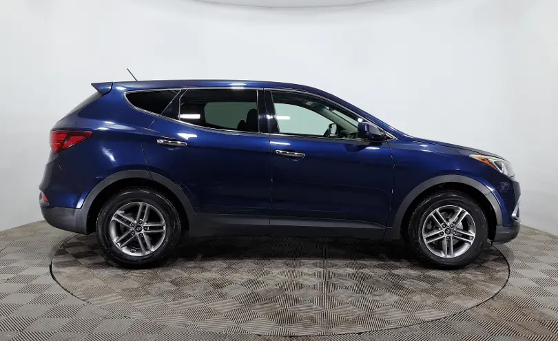 Hyundai Santa Fe 2017 года за 8 240 000 тг. в Алматы фото 4