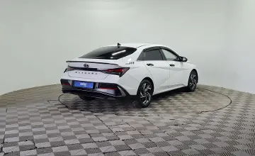 Hyundai Elantra 2024 года за 7 990 000 тг. в Алматы