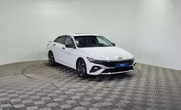 Hyundai Elantra 2024 года за 7 990 000 тг. в Алматы фото 3