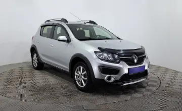 Renault Sandero 2015 года за 3 590 000 тг. в Астана фото 3