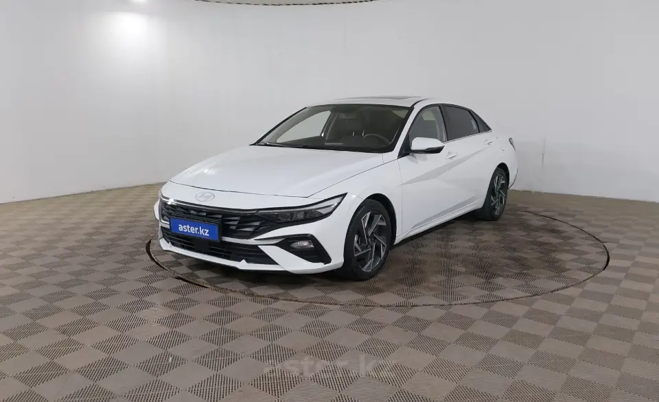 2024 Hyundai Elantra
