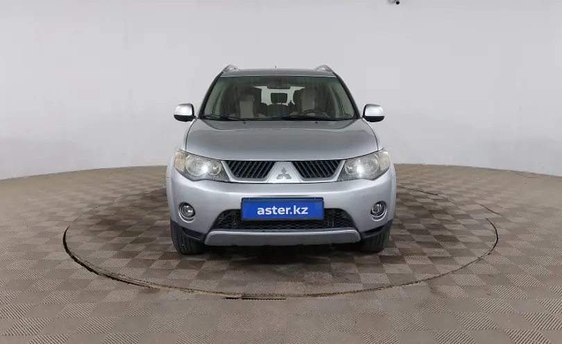 Mitsubishi Outlander 2008 года за 4 130 000 тг. в Шымкент фото 2