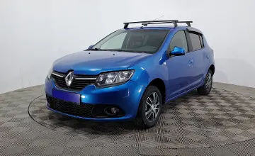 Renault Sandero 2015 года за 3 990 000 тг. в Астана фото 1