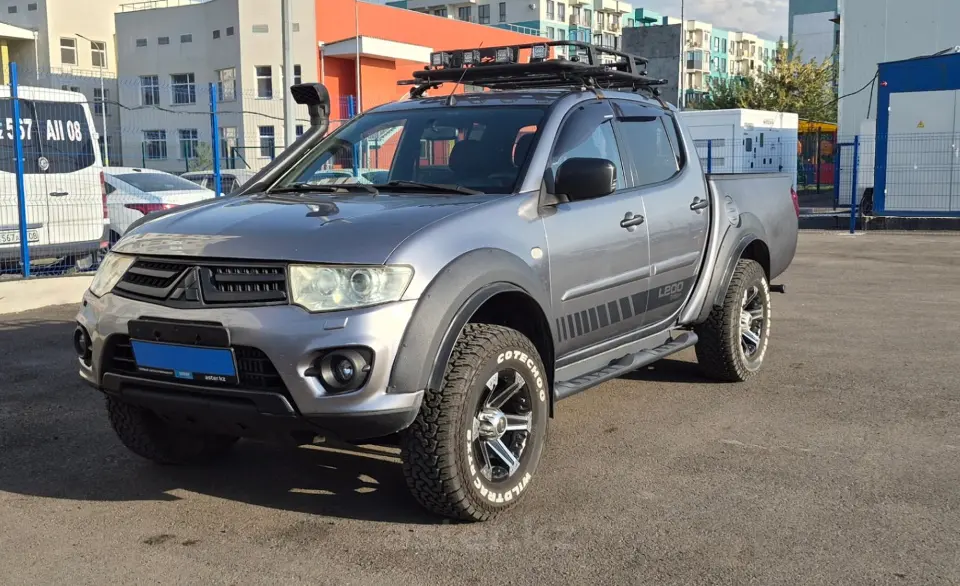 2013 Mitsubishi L200