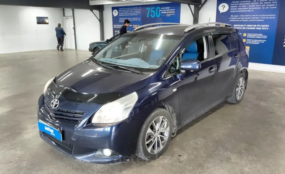 2009 Toyota Verso