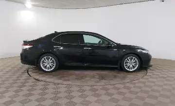 Toyota Camry 2018 года за 11 590 000 тг. в Шымкент фото 4
