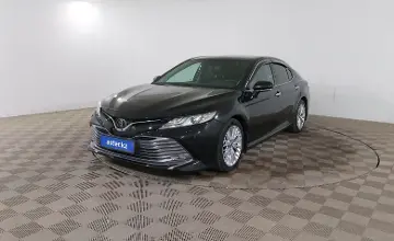 Toyota Camry 2018 года за 11 590 000 тг. в Шымкент фото 1