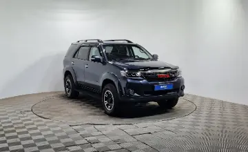 Toyota Fortuner 2015 года за 11 990 000 тг. в Алматы фото 3