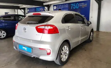 Kia Rio 2015 года за 3 990 000 тг. в Астана фото 3
