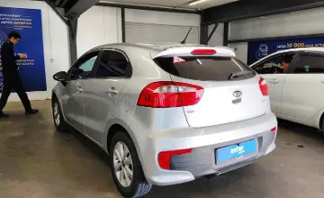 Kia Rio 2015 года за 3 990 000 тг. в Астана фото 4